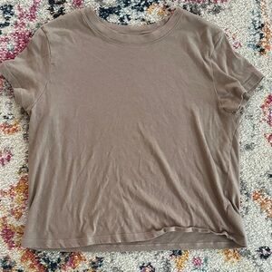 American Eagle Outfitters Taupe Short Sleeve Tee